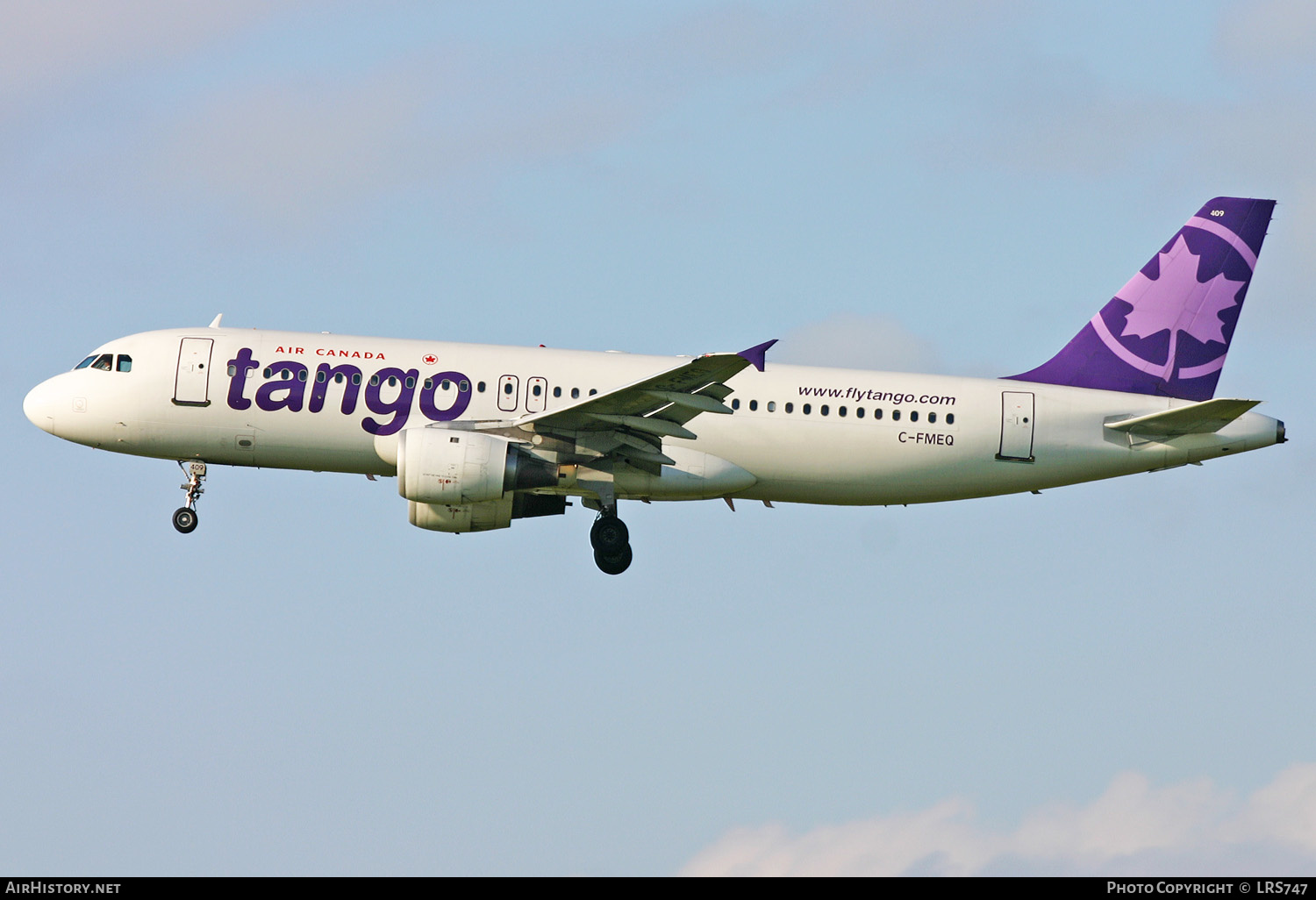 Aircraft Photo of C-FMEQ | Airbus A320-211 | Air Canada Tango | AirHistory.net #273767