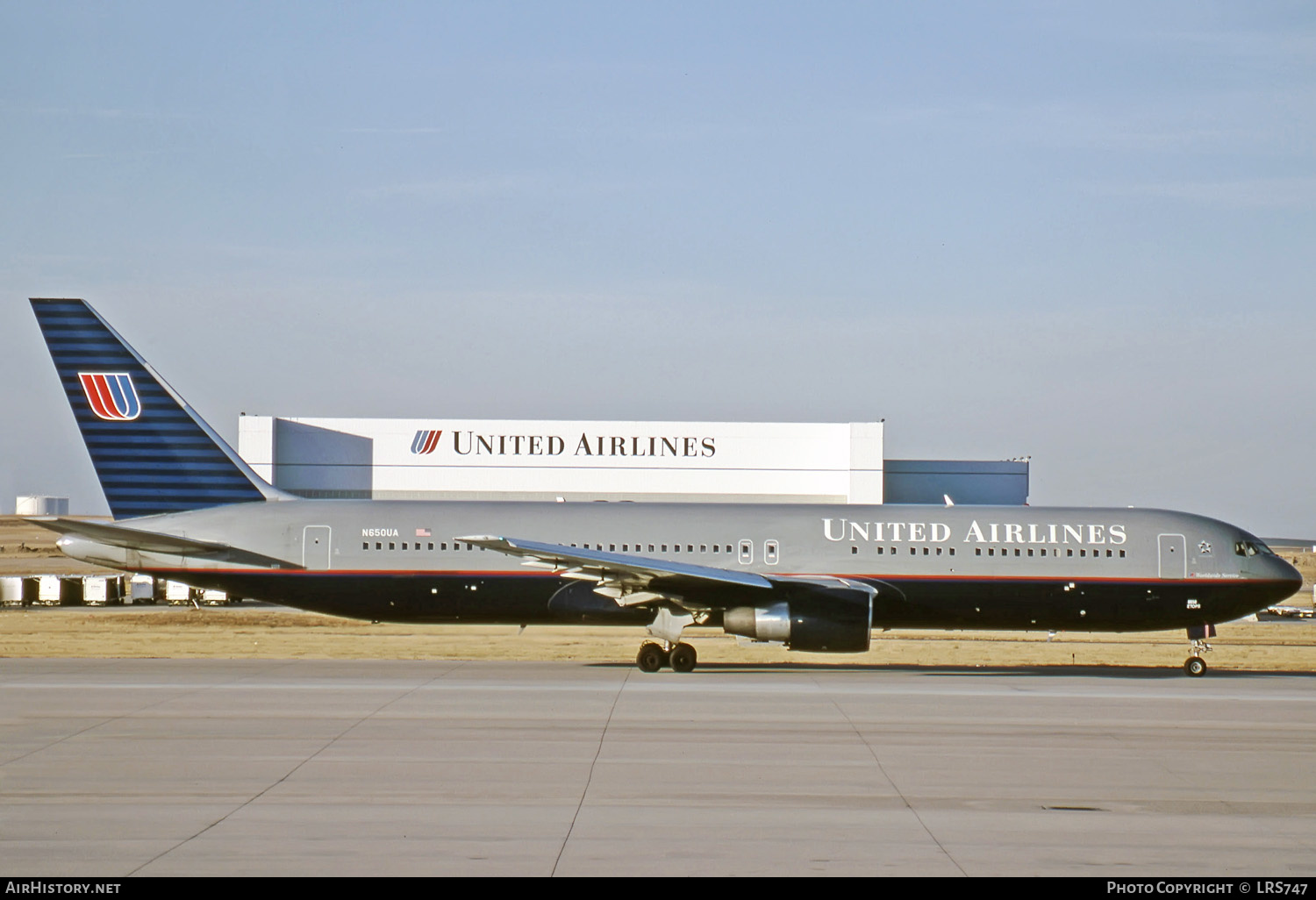 Aircraft Photo of N650UA | Boeing 767-322/ER | United Airlines | AirHistory.net #273768