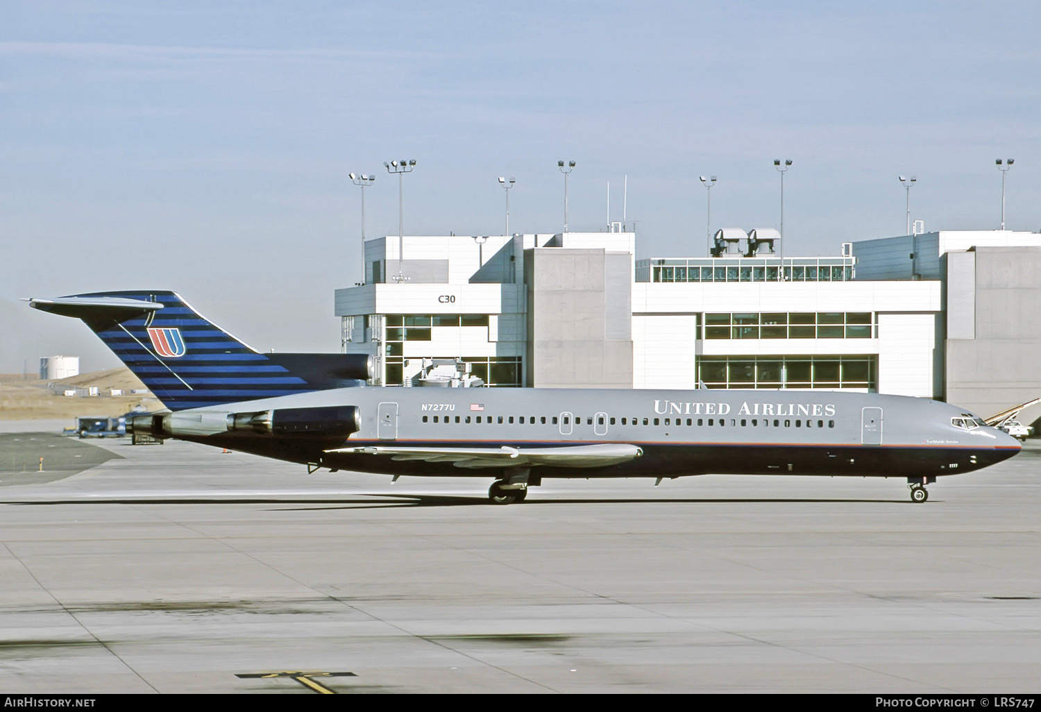 Aircraft Photo of N7277U | Boeing 727-222/Adv | United Airlines | AirHistory.net #273780