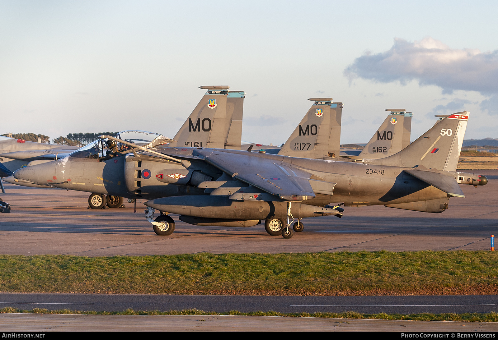 Aircraft Photo of ZD438 | British Aerospace Harrier GR7 | UK - Air Force | AirHistory.net #273791