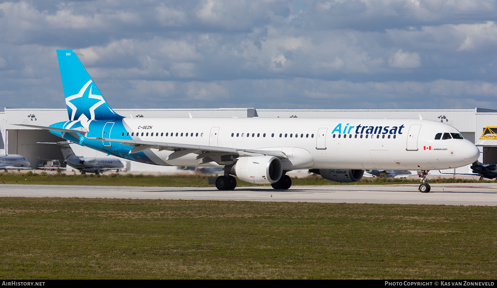 Aircraft Photo of C-GEZN | Airbus A321-211 | Air Transat | AirHistory.net #273851