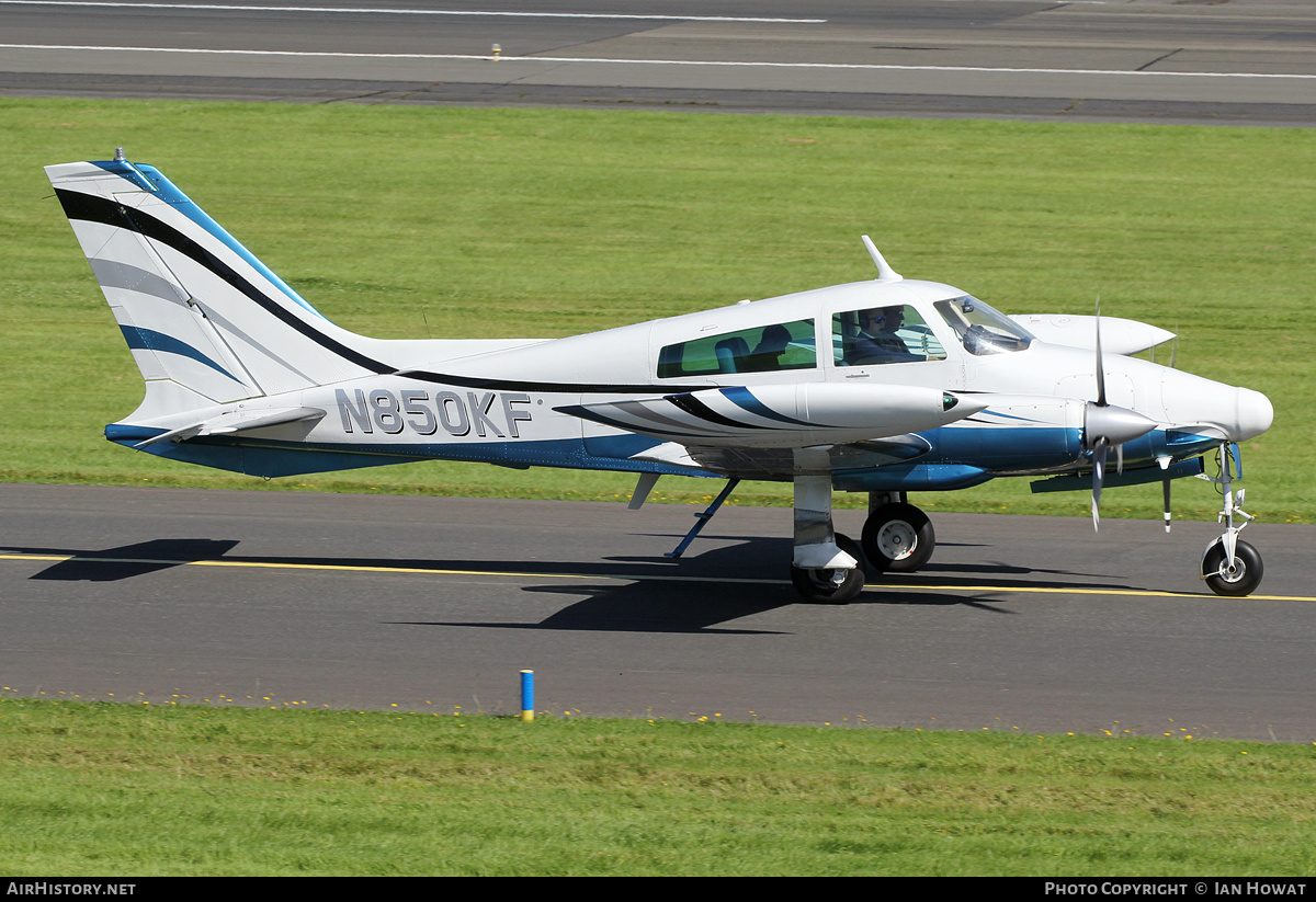 Aircraft Photo of N850KF | Cessna 310Q | AirHistory.net #273869