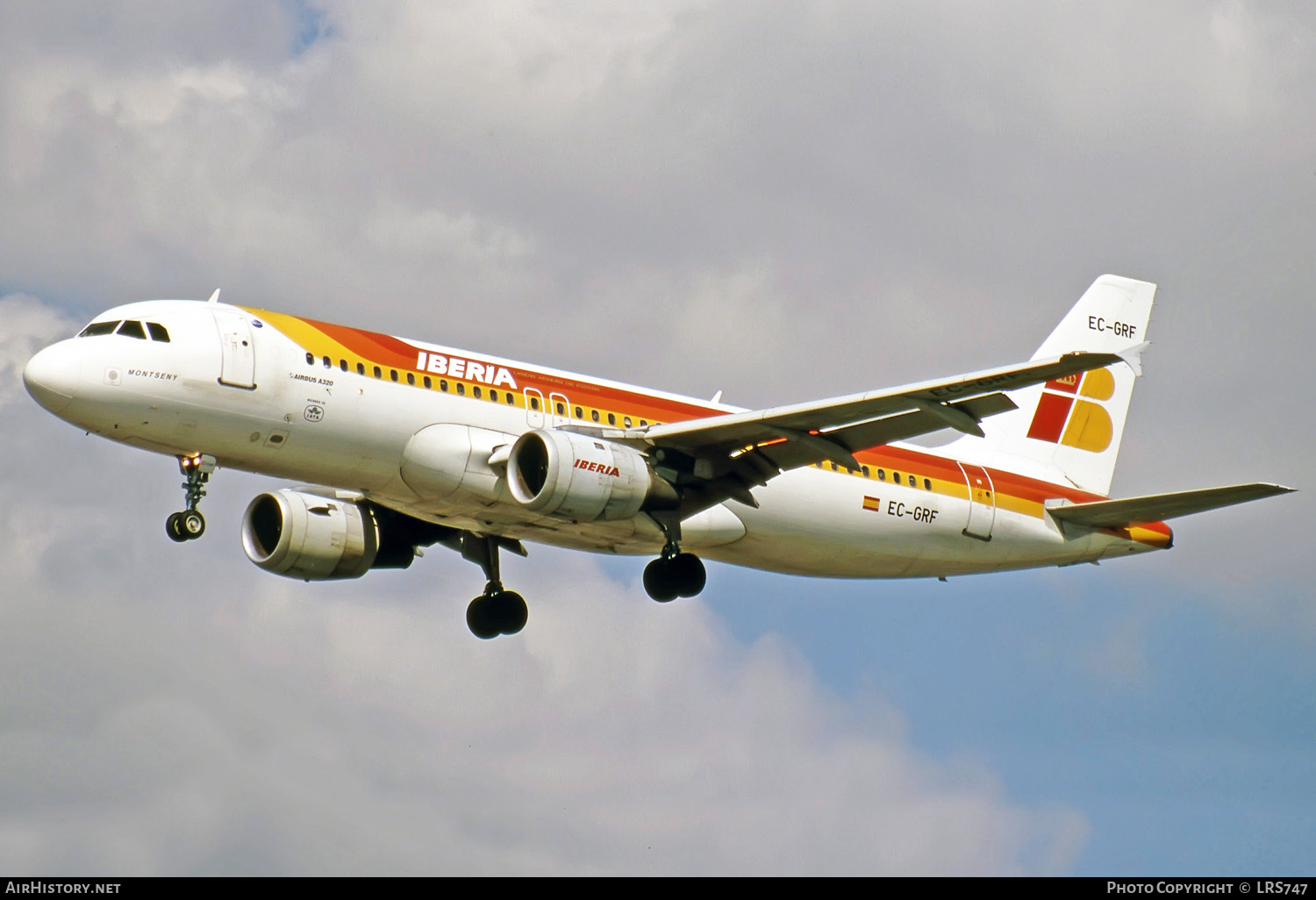 Aircraft Photo of EC-GRF | Airbus A320-211 | Iberia | AirHistory.net #273873