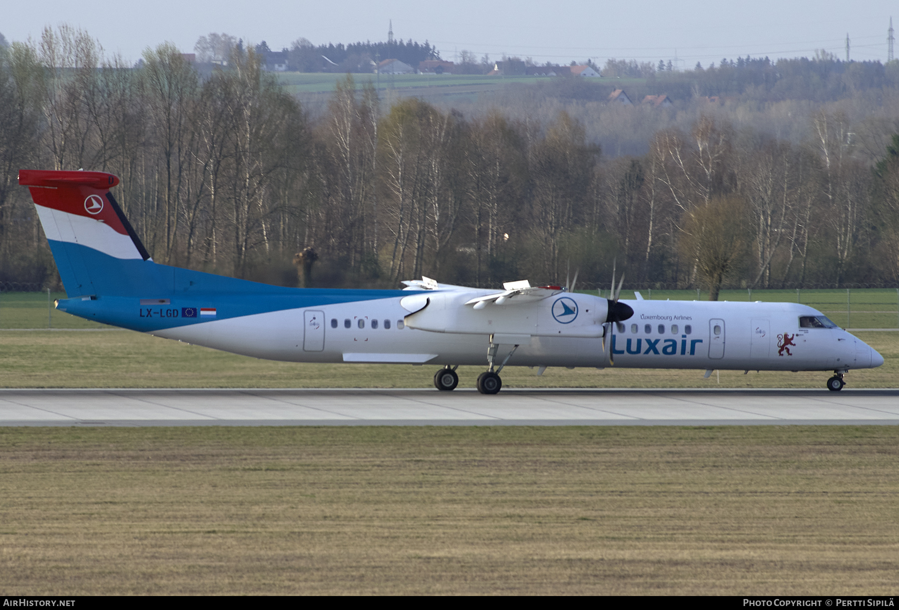 Aircraft Photo of LX-LGD | Bombardier DHC-8-402 Dash 8 | Luxair | AirHistory.net #273876