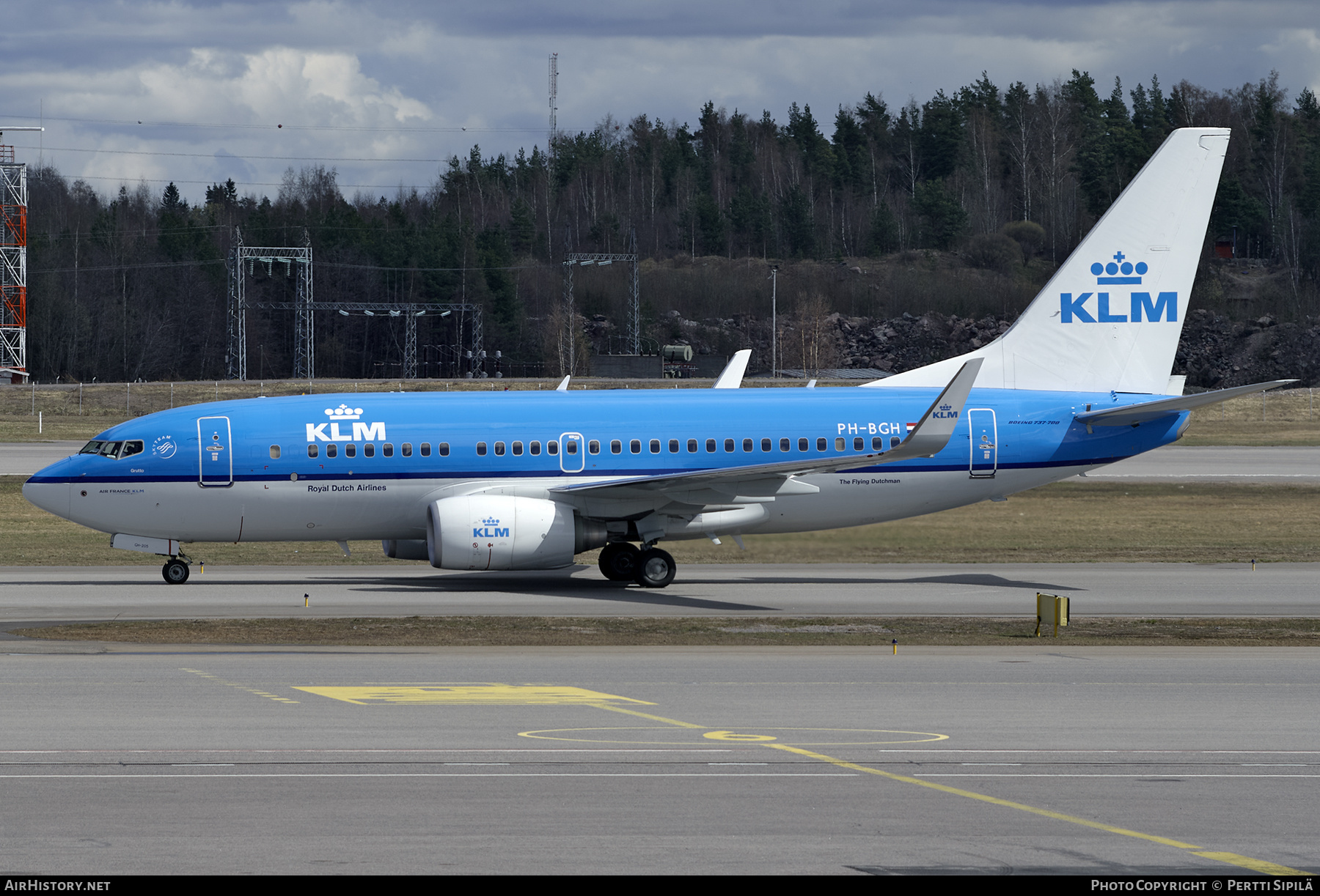 Aircraft Photo of PH-BGH | Boeing 737-7K2 | KLM - Royal Dutch Airlines | AirHistory.net #273882