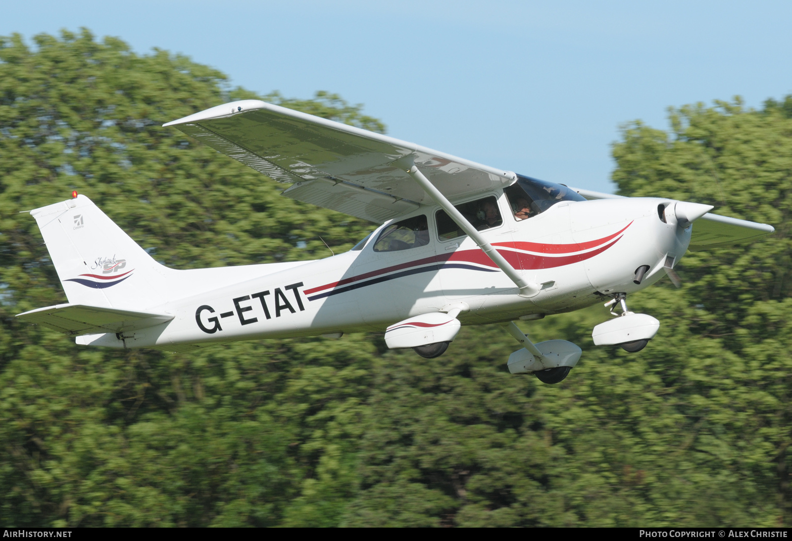 Aircraft Photo of G-ETAT | Cessna 172S Skyhawk SP | AirHistory.net #273887