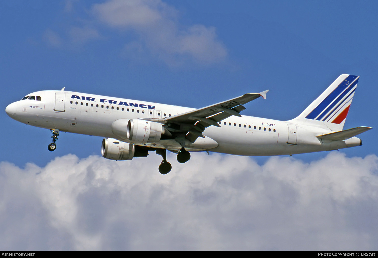Aircraft Photo of F-GJVA | Airbus A320-211 | Air France | AirHistory.net #273905