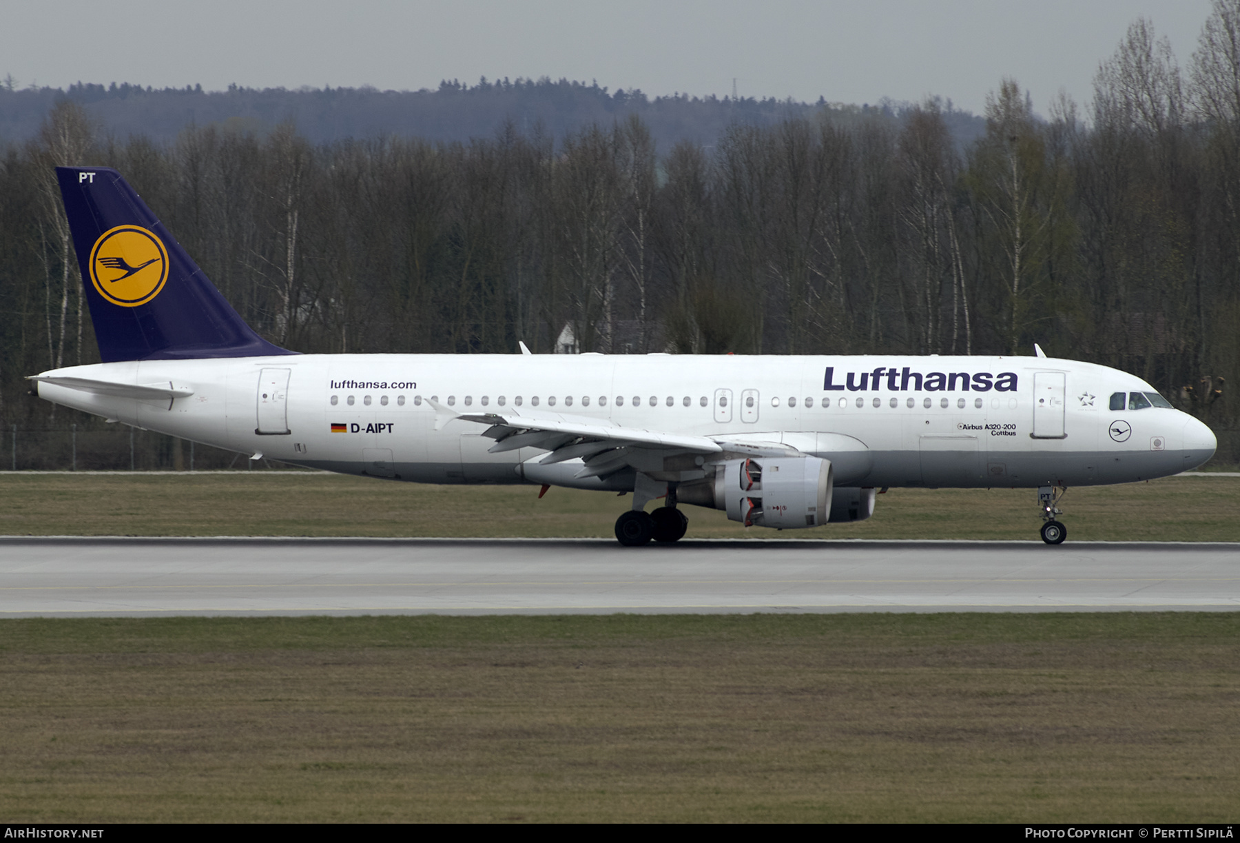 Aircraft Photo of D-AIPT | Airbus A320-211 | Lufthansa | AirHistory.net #273922