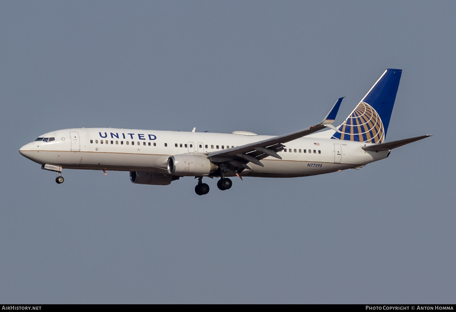 Aircraft Photo of N77295 | Boeing 737-824 | United Airlines | AirHistory.net #274016