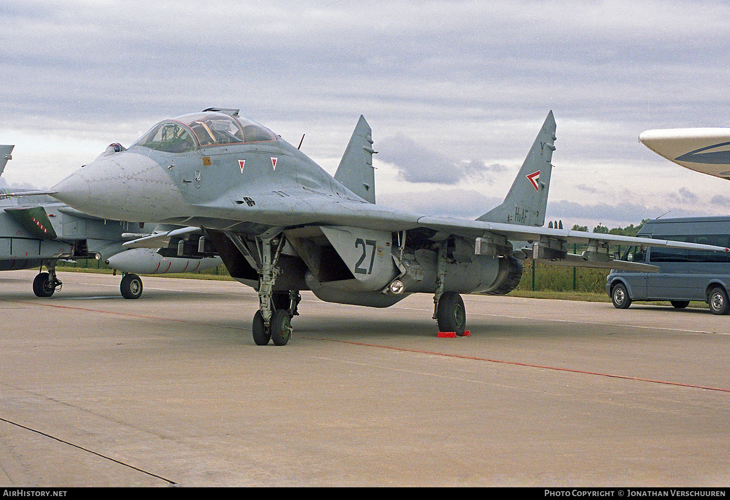 Aircraft Photo of 27 | Mikoyan-Gurevich MiG-29UB (9-51) | Hungary - Air Force | AirHistory.net #274017