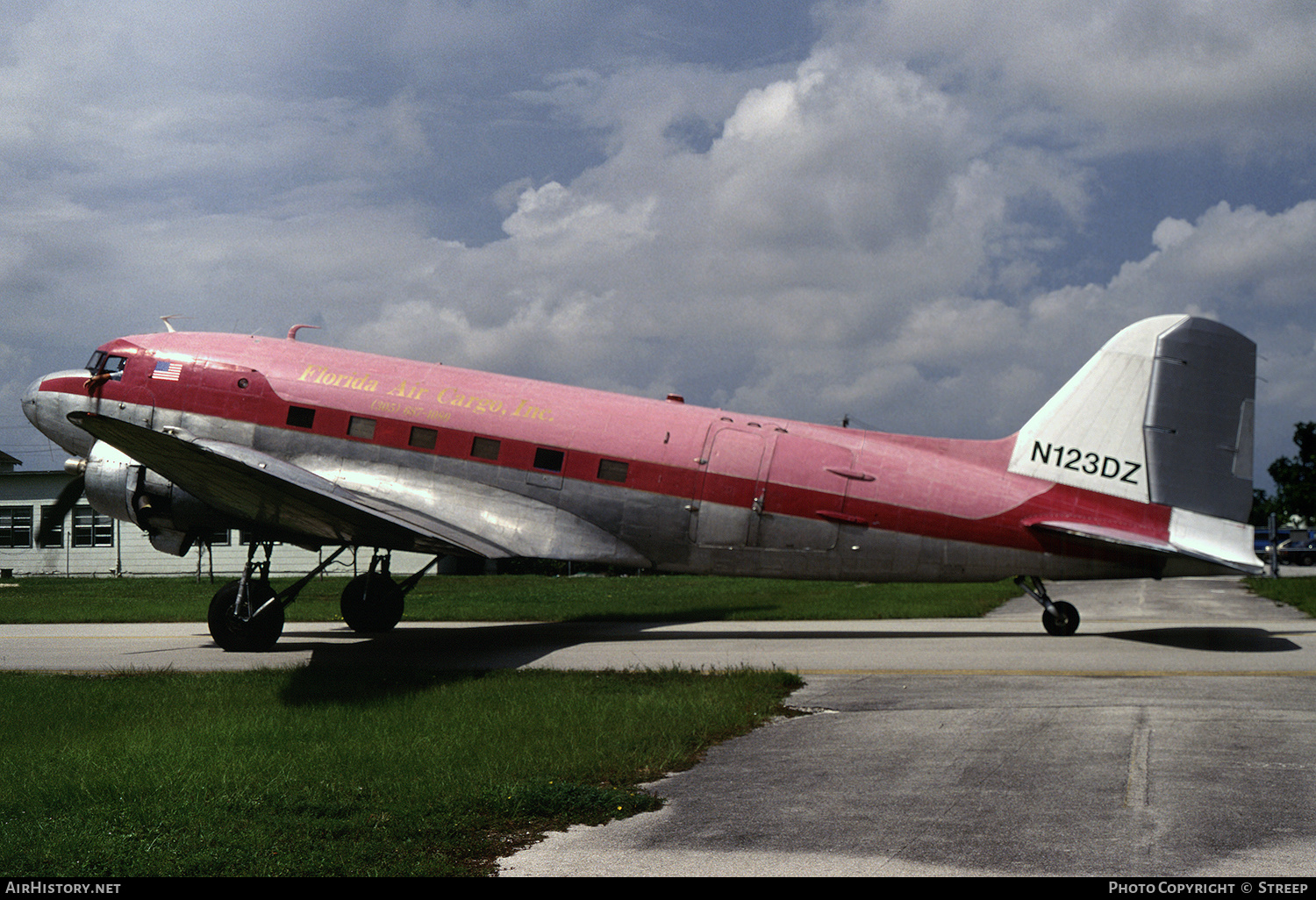 Aircraft Photo of N123DZ | Douglas C-47A Skytrain | Florida Air Cargo | AirHistory.net #274058