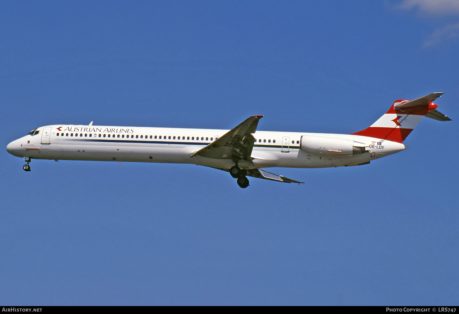 Aircraft Photo of OE-LDY | McDonnell Douglas MD-81 (DC-9-81) | Austrian Airlines | AirHistory.net #274222