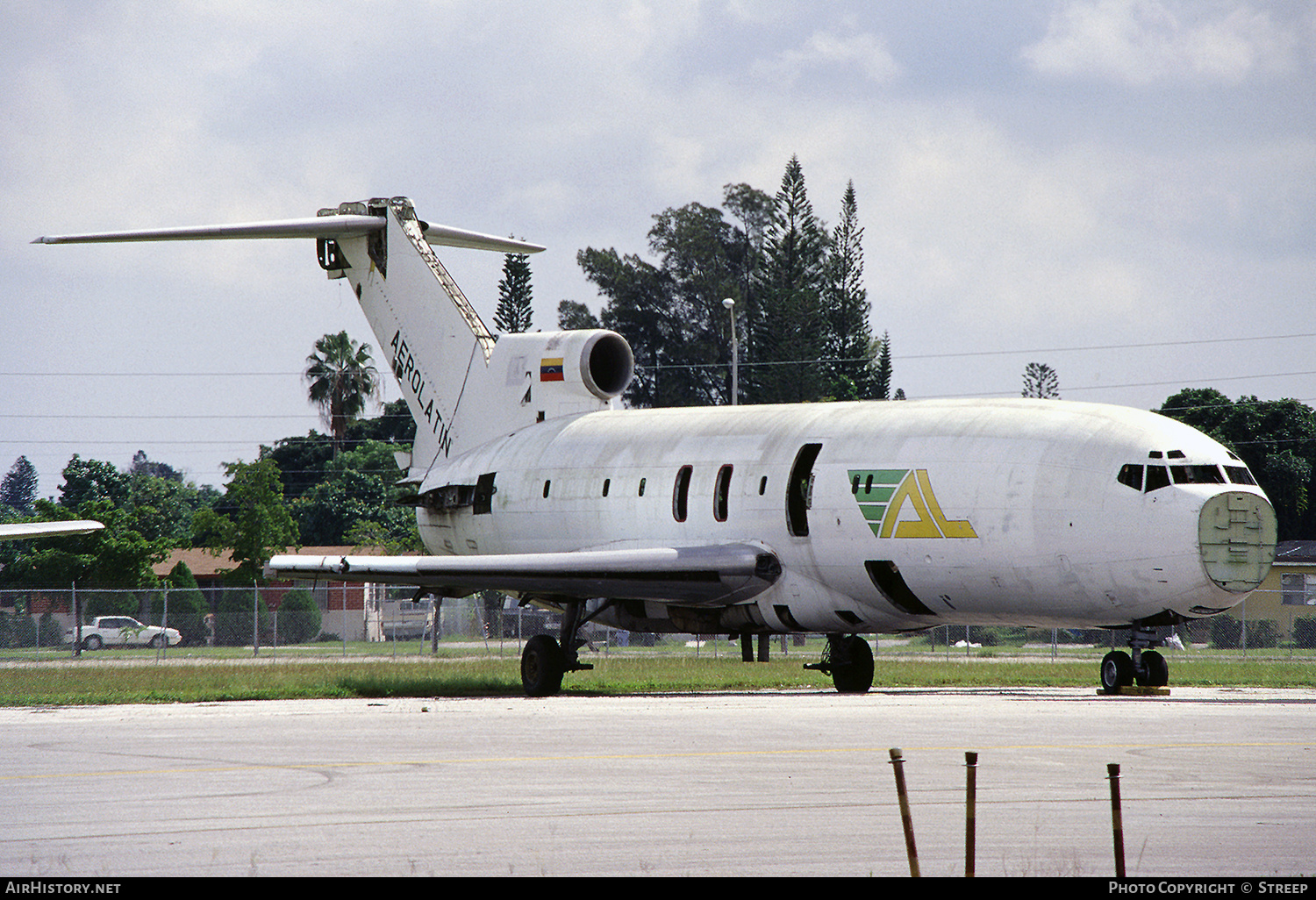 Aircraft Photo of YV-813C | Boeing 727-191(F) | AeroLatin | AirHistory.net #274273