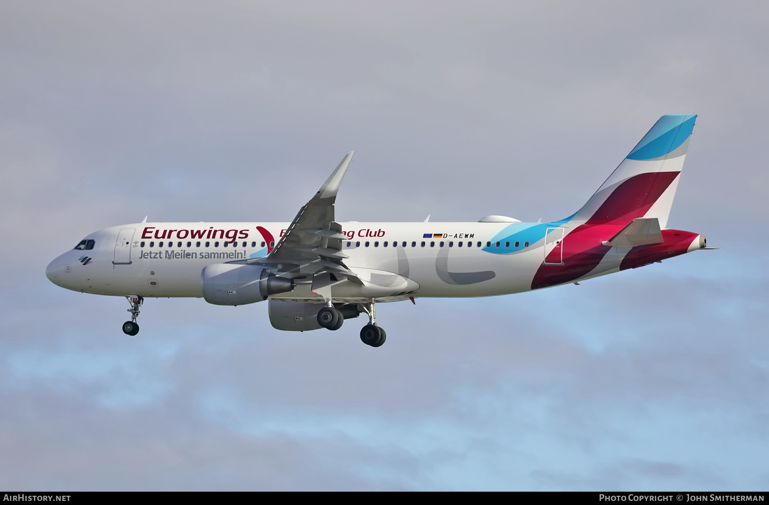 Aircraft Photo of D-AEWM | Airbus A320-214 | Eurowings | AirHistory.net #274369