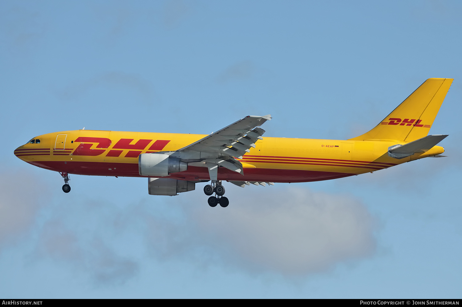Aircraft Photo of D-AEAP | Airbus A300B4-622R(F) | DHL International | AirHistory.net #274421