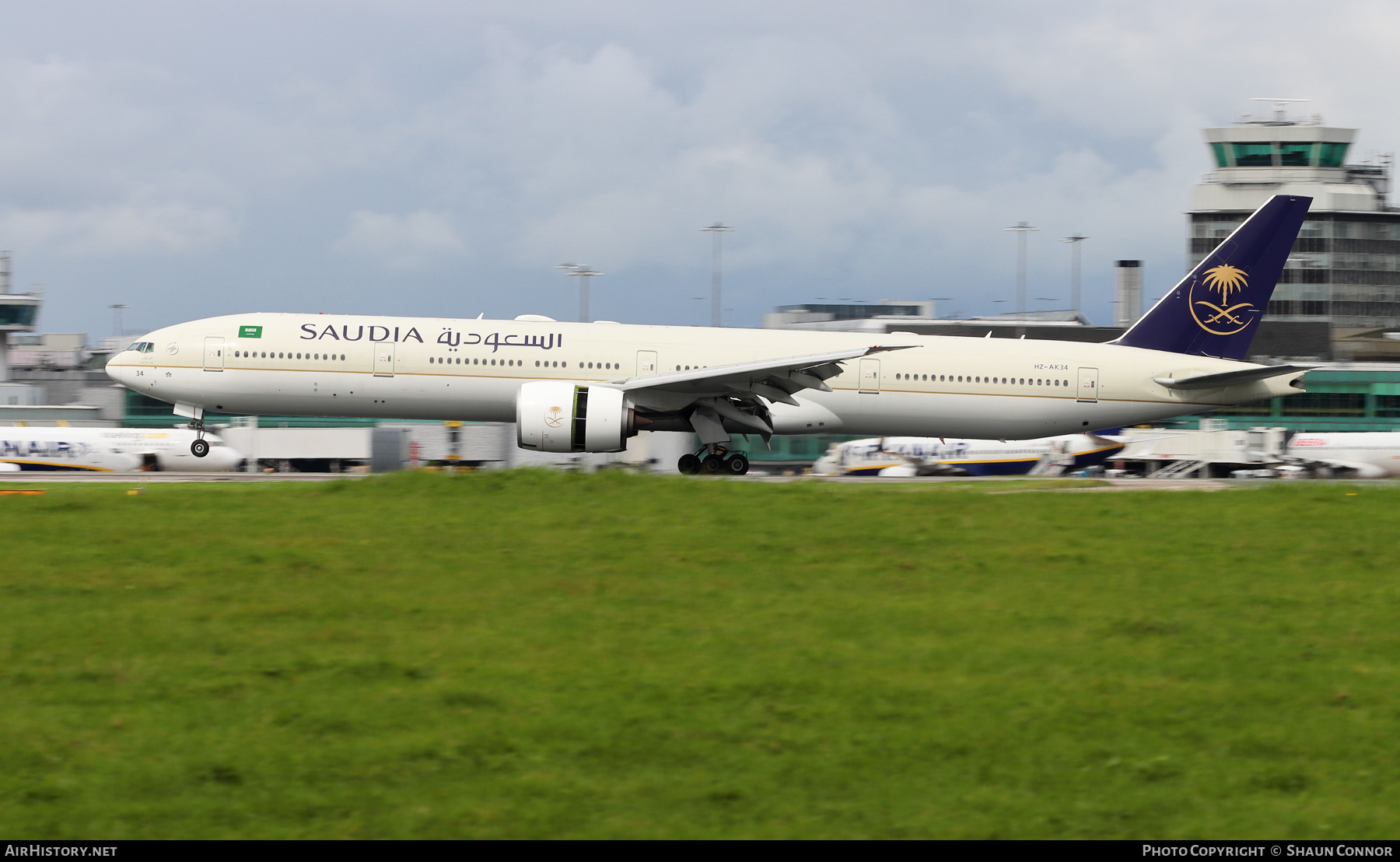 Aircraft Photo of HZ-AK34 | Boeing 777-300/ER | Saudia - Saudi Arabian Airlines | AirHistory.net #274474