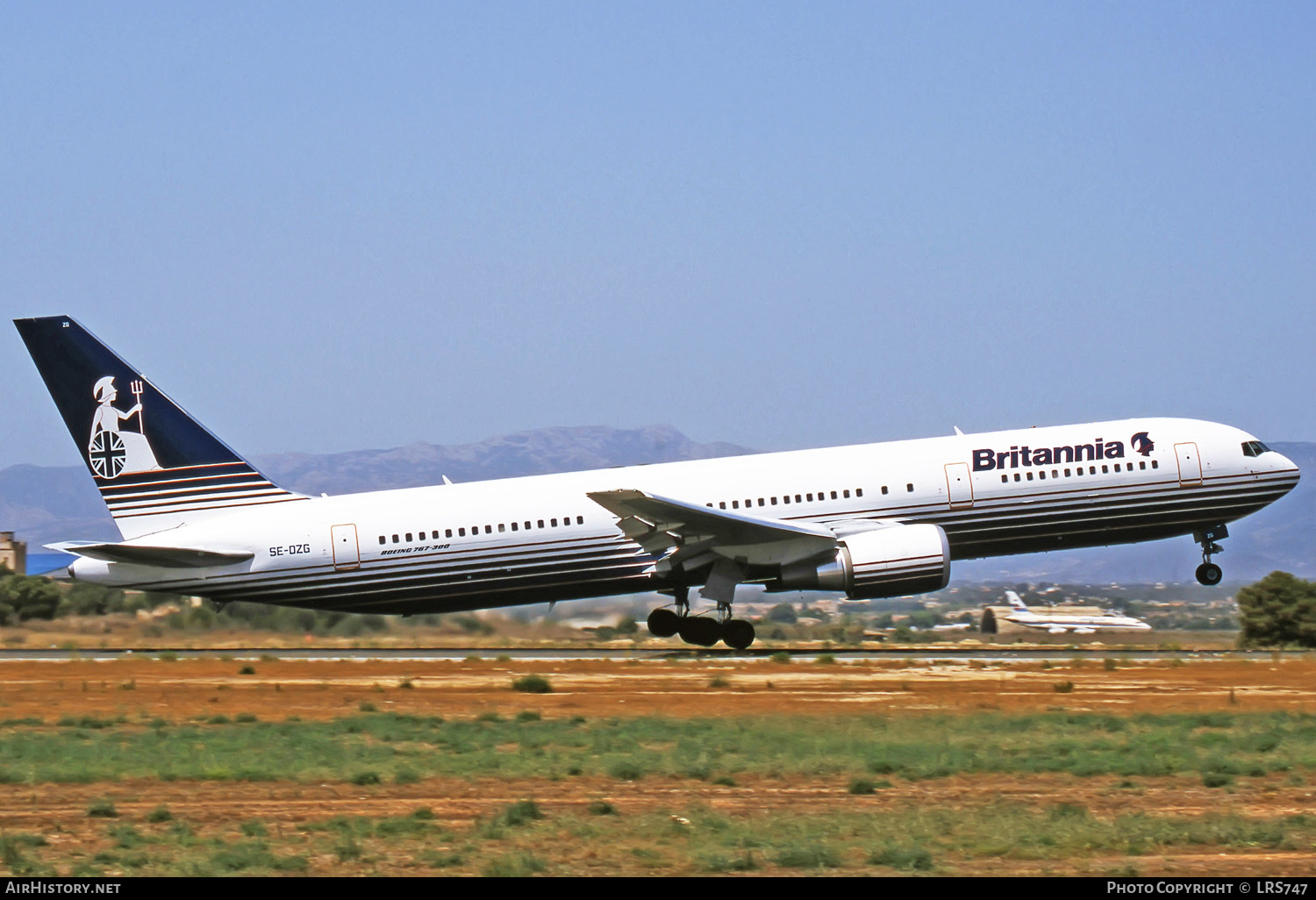 Aircraft Photo of SE-DZG | Boeing 767-304/ER | Britannia Nordic | AirHistory.net #274504