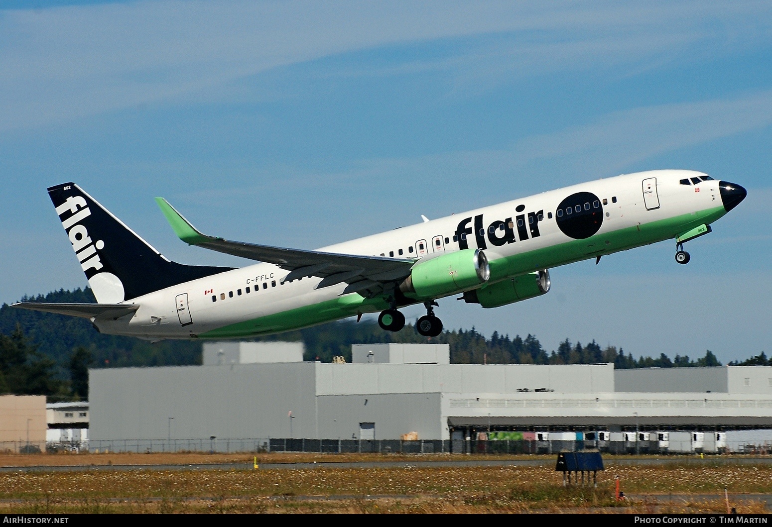 Aircraft Photo of C-FFLC | Boeing 737-86J | Flair Airlines | AirHistory.net #274538