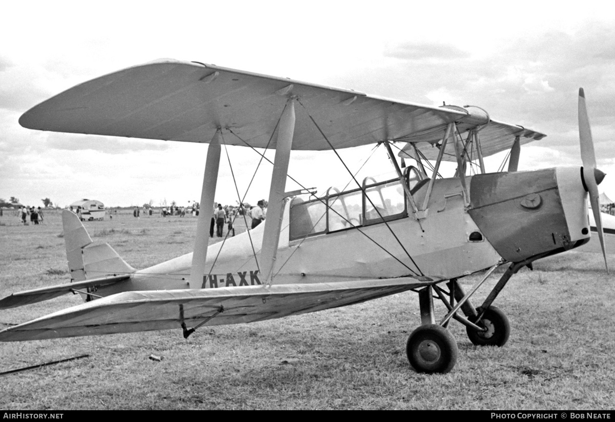 Aircraft Photo of VH-AXK | De Havilland D.H. 82A Tiger Moth | AirHistory.net #274568