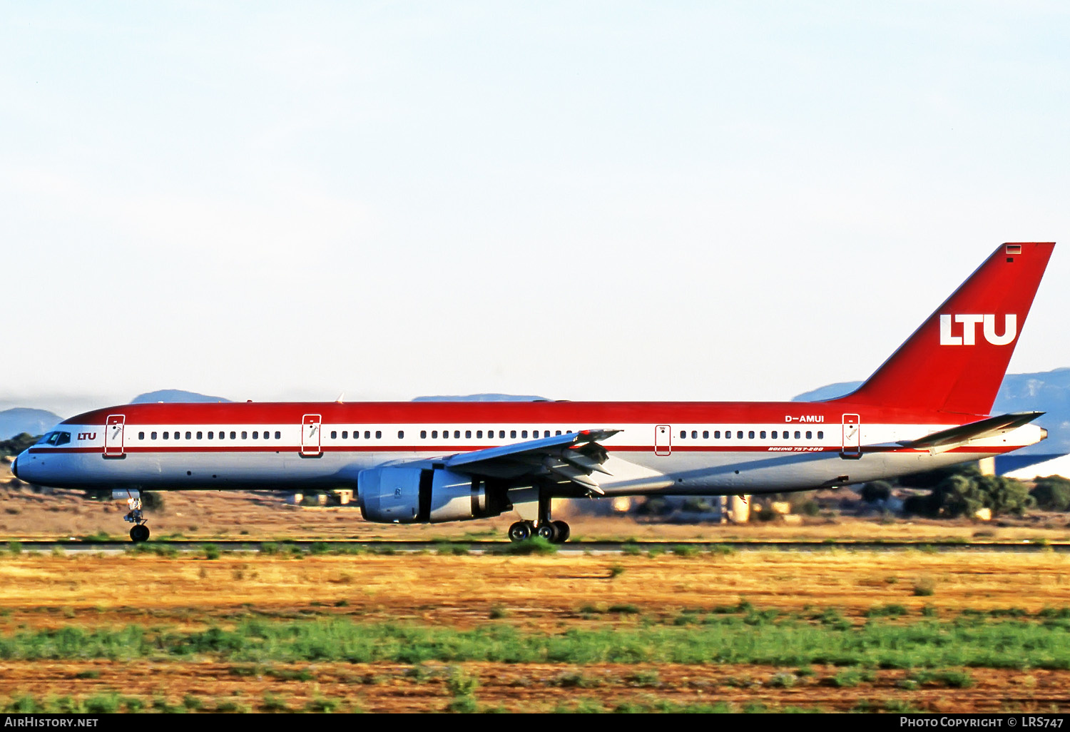 Aircraft Photo of D-AMUI | Boeing 757-2G5 | LTU - Lufttransport-Unternehmen | AirHistory.net #274595