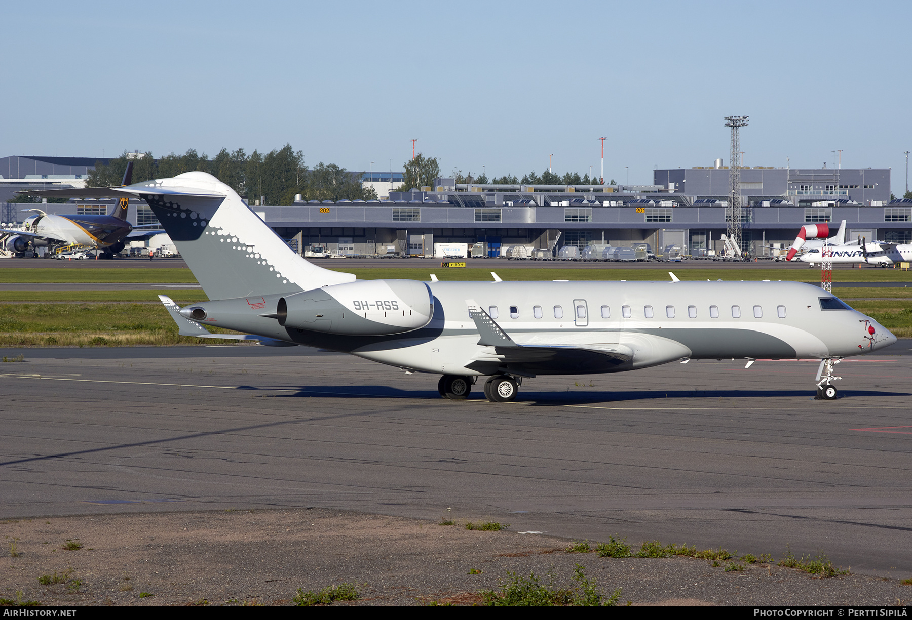 Aircraft Photo of 9H-RSS | Bombardier Global 6000 (BD-700-1A10) | AirHistory.net #274649