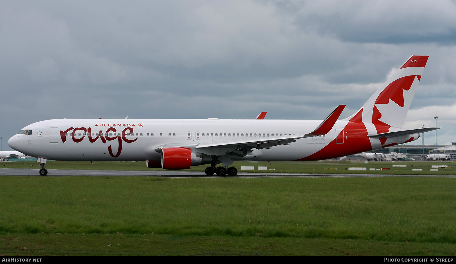Aircraft Photo of C-FMXC | Boeing 767-333/ER | Air Canada Rouge | AirHistory.net #274712