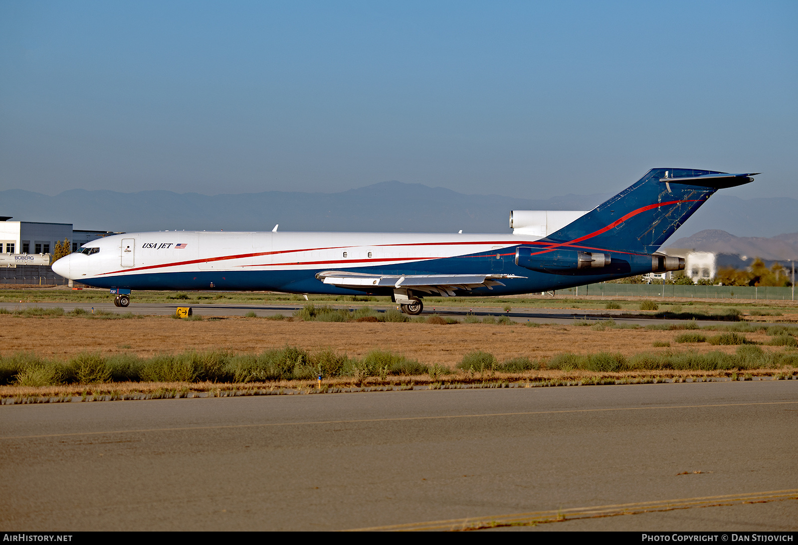 Aircraft Photo of N727US | Boeing 727-223/Adv(F) | USA Jet Airlines | AirHistory.net #274789