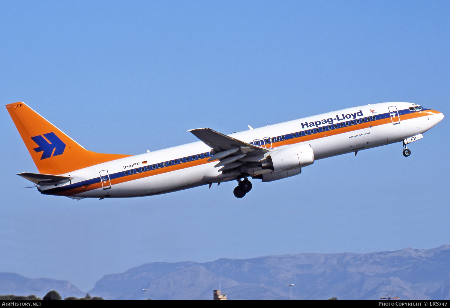 Aircraft Photo of D-AHFP | Boeing 737-8K5 | Hapag-Lloyd | AirHistory.net #274895