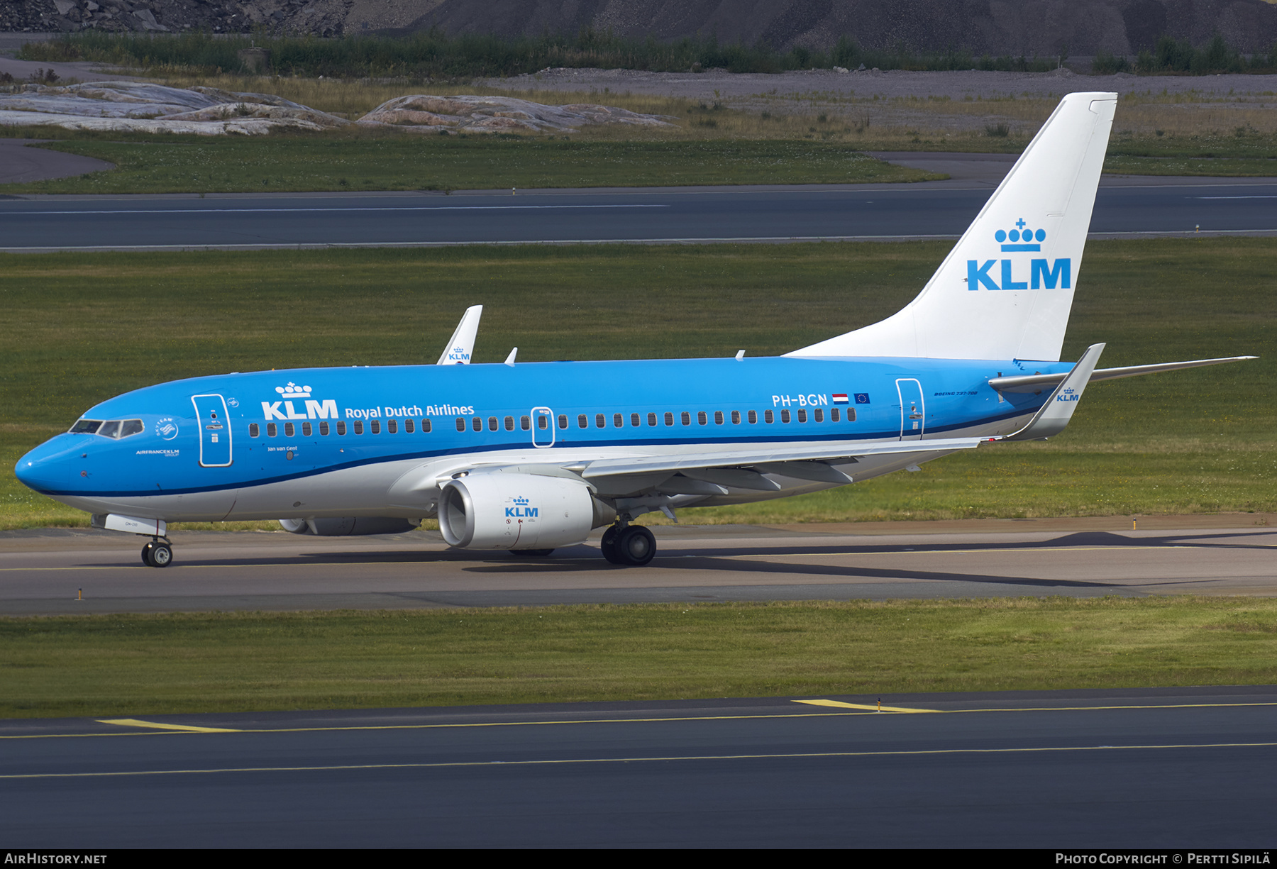 Aircraft Photo of PH-BGN | Boeing 737-7K2 | KLM - Royal Dutch Airlines | AirHistory.net #274926