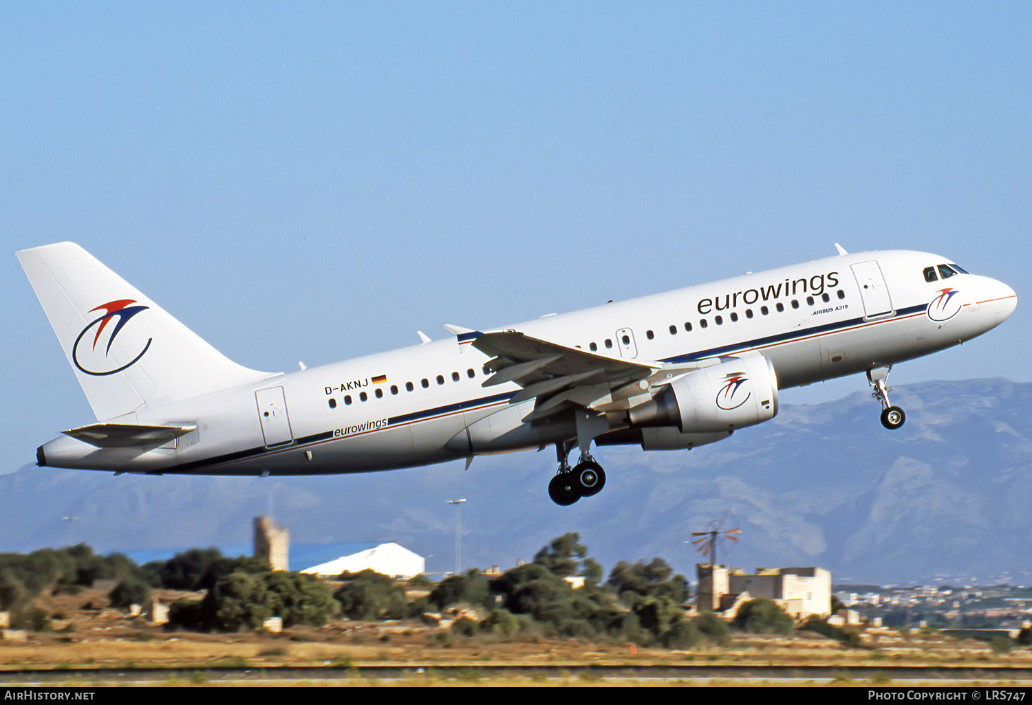 Aircraft Photo of D-AKNJ | Airbus A319-112 | Eurowings | AirHistory.net #274949