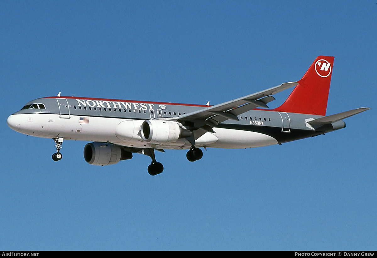 Aircraft Photo of N353NW | Airbus A320-212 | Northwest Airlines | AirHistory.net #274965