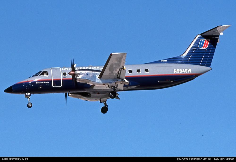 Aircraft Photo of N584SW | Embraer EMB-120ER Brasilia | United Express | AirHistory.net #274992