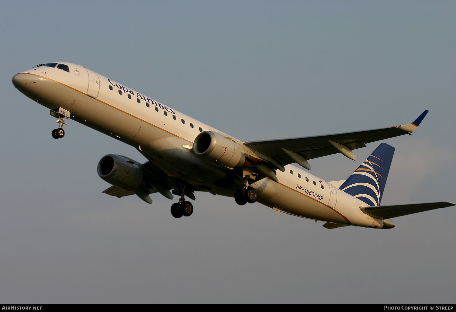 Aircraft Photo of HP-1563CMP | Embraer 190AR (ERJ-190-100IGW) | Copa Airlines | AirHistory.net #275063