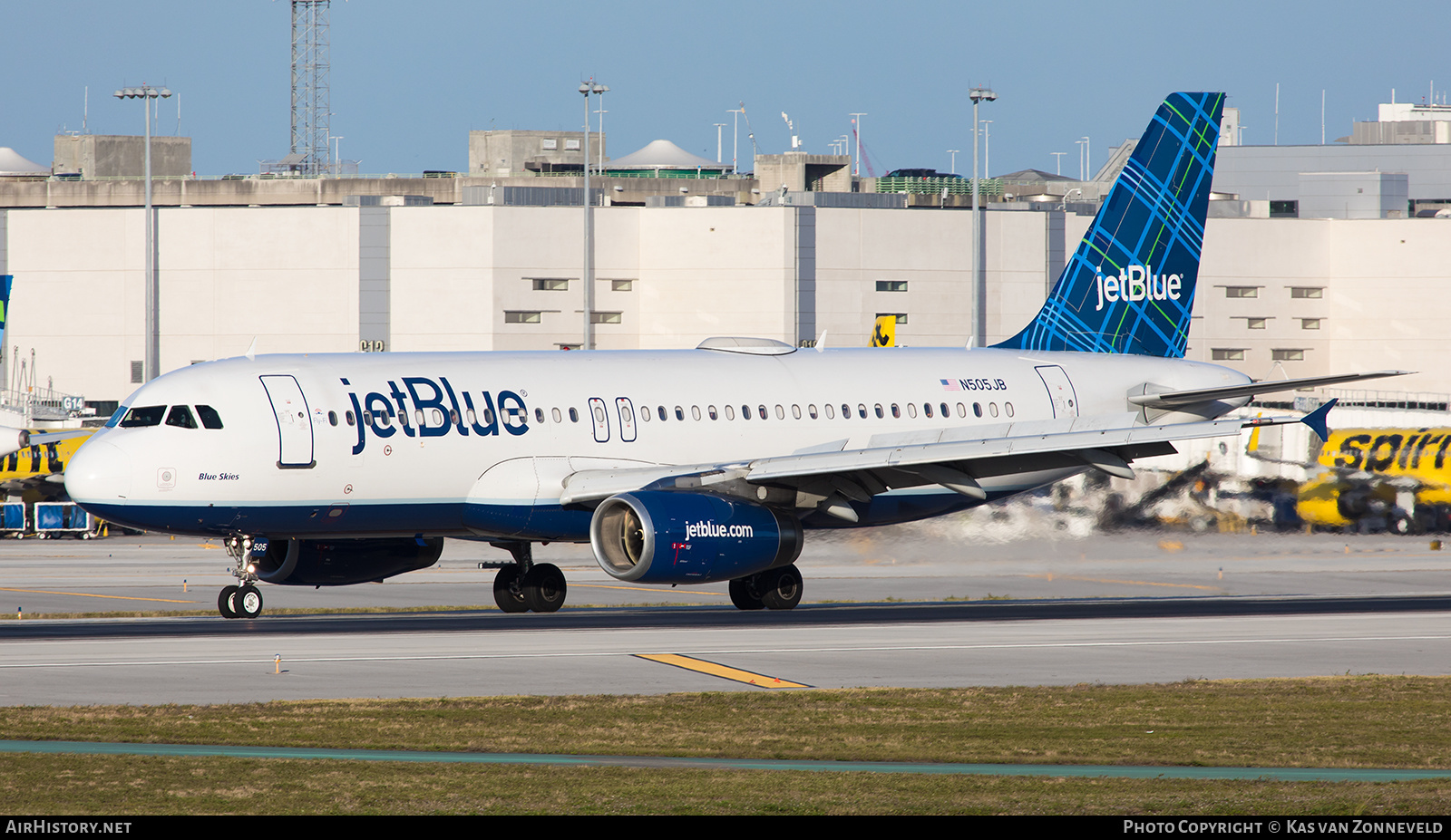 Aircraft Photo of N505JB | Airbus A320-232 | JetBlue Airways | AirHistory.net #275105