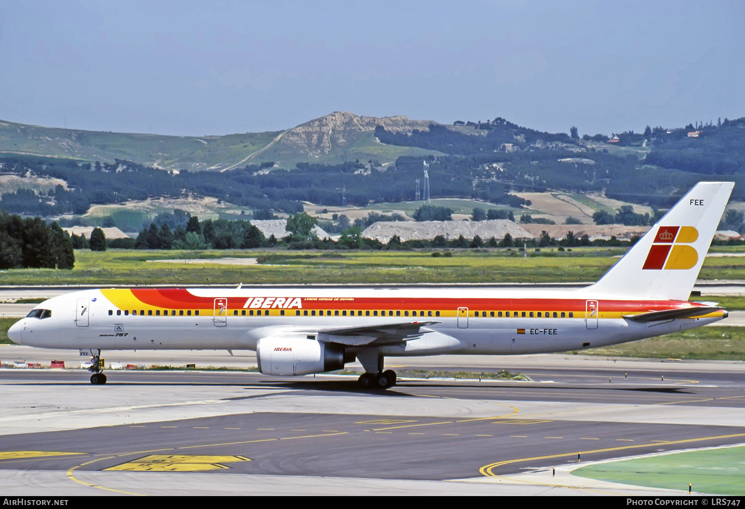 Aircraft Photo of EC-FEE | Boeing 757-236 | Iberia | AirHistory.net #275183