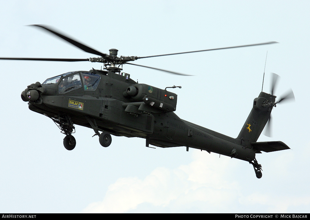 Aircraft Photo of Q-30 | Boeing AH-64D Apache Longbow | Netherlands - Air Force | AirHistory.net #275246