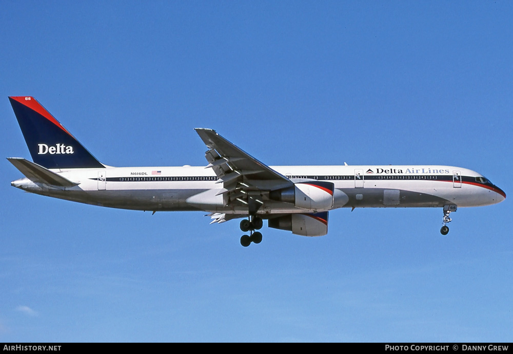 Aircraft Photo of N616DL | Boeing 757-232 | Delta Air Lines | AirHistory.net #275268