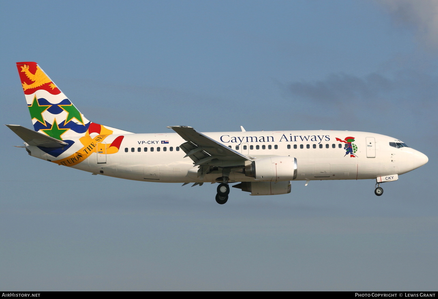 Aircraft Photo of VP-CKY | Boeing 737-3Q8 | Cayman Airways | AirHistory.net #275304