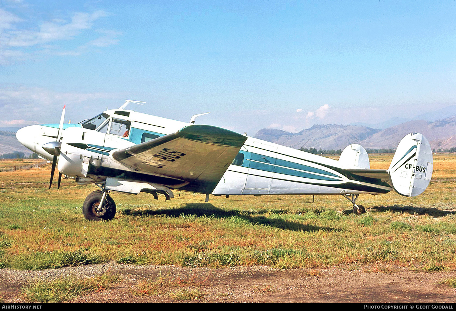 Aircraft Photo of CF-BUS | Beech G18S | AirHistory.net #275324
