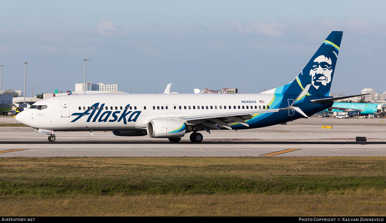 Aircraft Photo of N548AS | Boeing 737-890 | Alaska Airlines | AirHistory.net #275348
