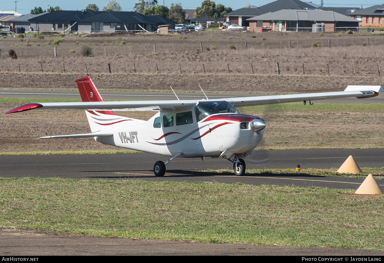 Aircraft Photo of VH-JFT | Cessna 210J Centurion | AirHistory.net #275441