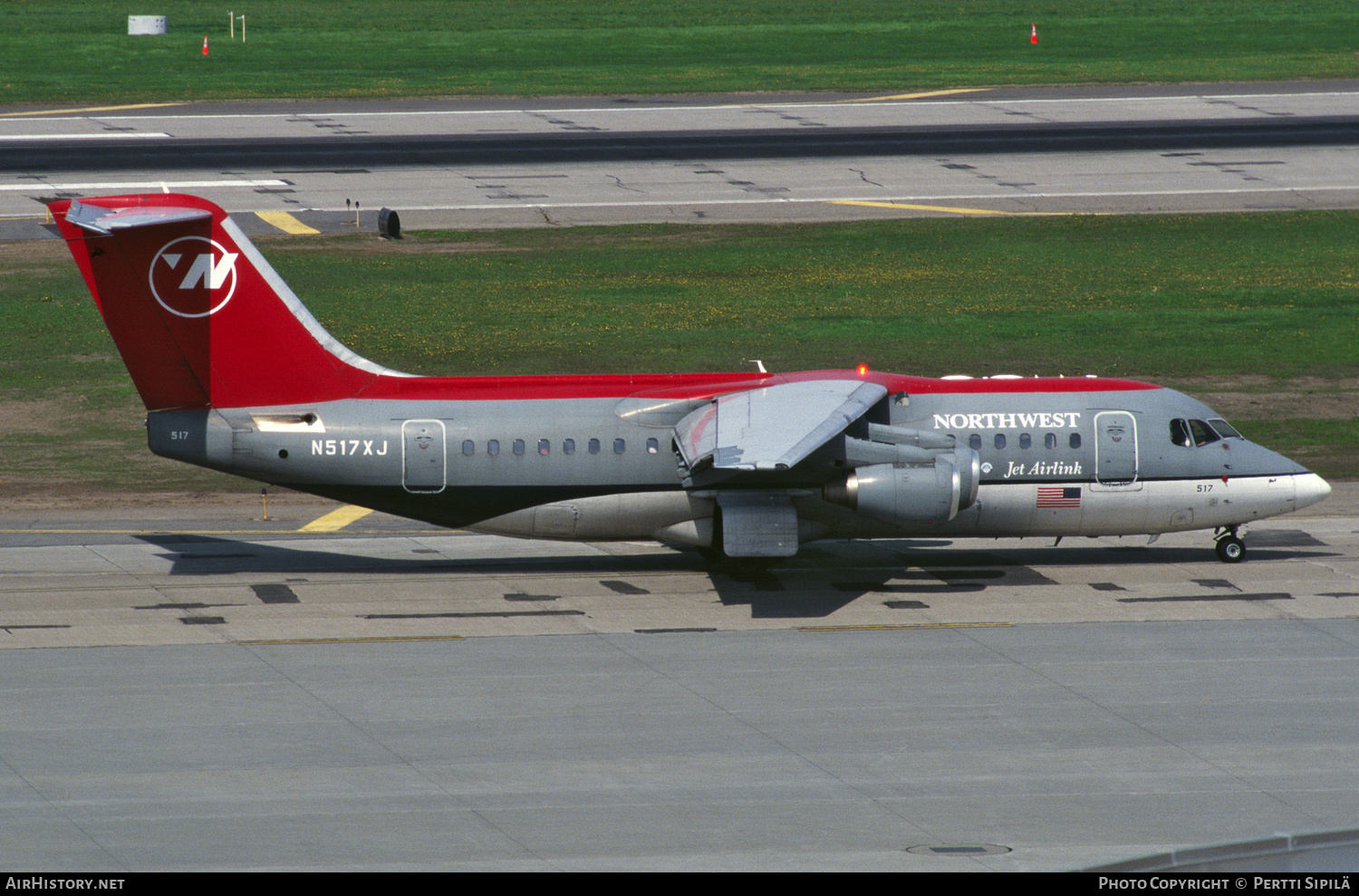 Aircraft Photo of N517XJ | British Aerospace Avro 146-RJ85 | Northwest Jet Airlink | AirHistory.net #275467