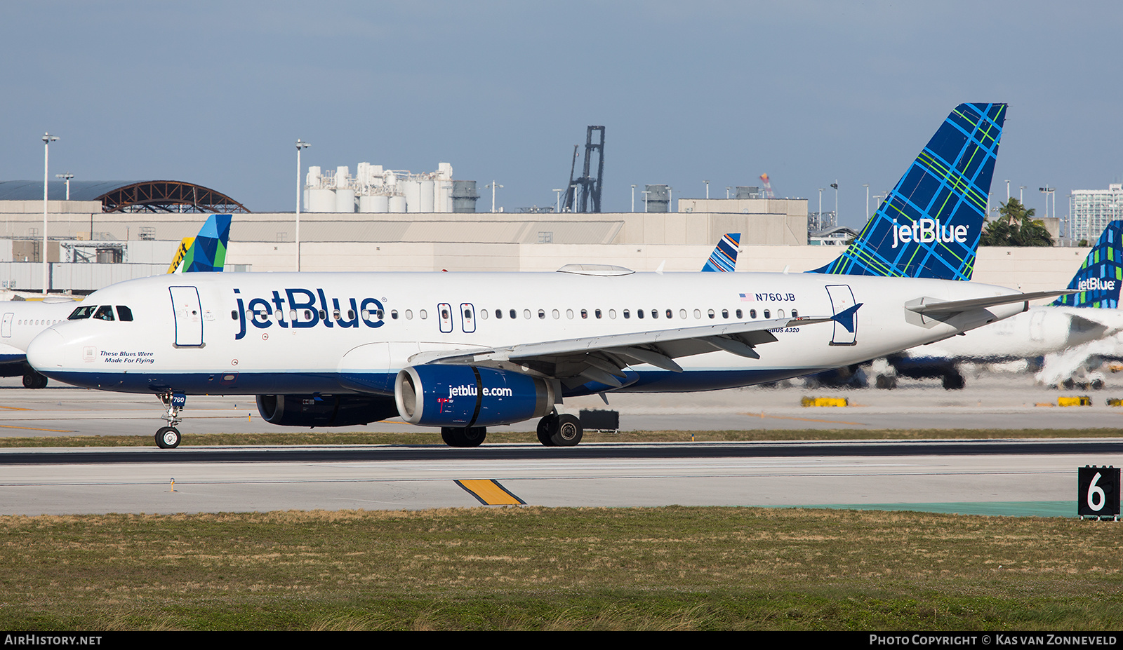 Aircraft Photo of N760JB | Airbus A320-232 | JetBlue Airways | AirHistory.net #275470