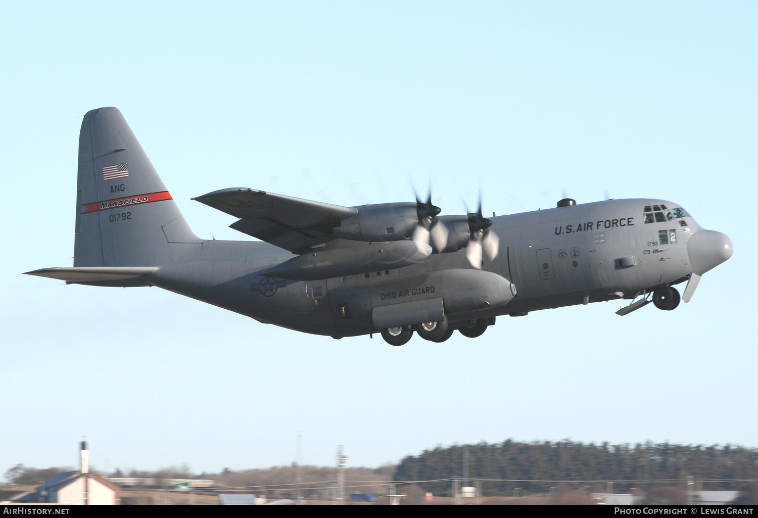 Aircraft Photo of 90-1792 / 01792 | Lockheed C-130H Hercules | USA - Air Force | AirHistory.net #275618