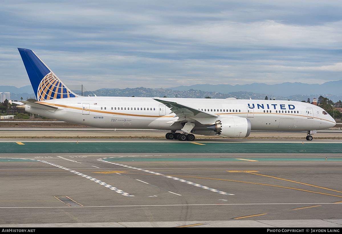 Aircraft Photo of N27958 | Boeing 787-9 Dreamliner | United Airlines | AirHistory.net #275625