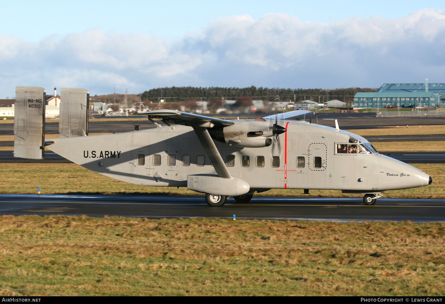 Aircraft Photo of 94-0310 / 40310 | Short C-23B+ Sherpa (360) | USA - Army | AirHistory.net #275674