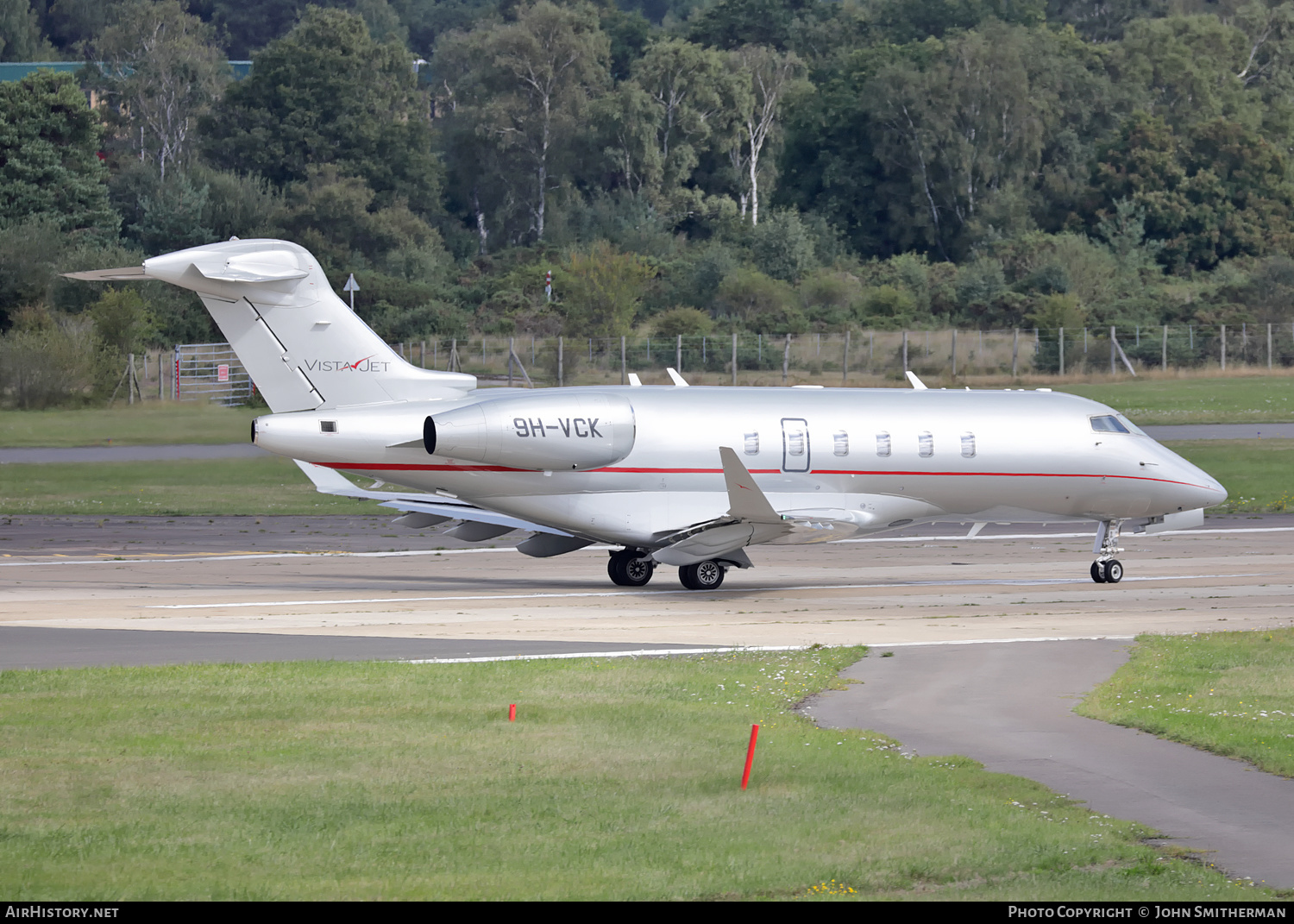 Aircraft Photo of 9H-VCK | Bombardier Challenger 350 (BD-100-1A10) | VistaJet | AirHistory.net #275697