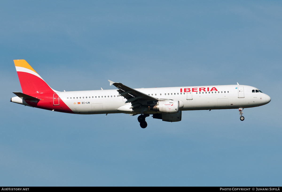 Aircraft Photo of EC-IJN | Airbus A321-212 | Iberia | AirHistory.net #275704