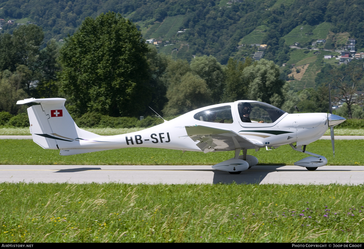 Aircraft Photo of HB-SFJ | Diamond DA40 Diamond Star | AirHistory.net #275714