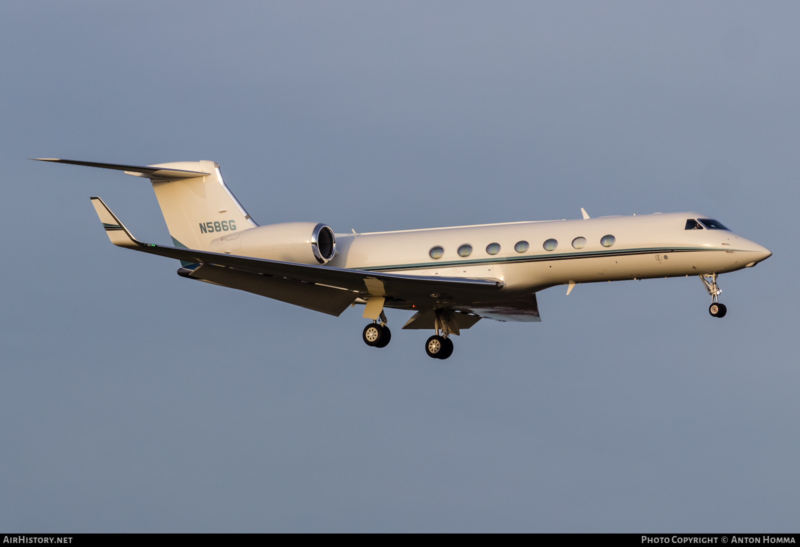 Aircraft Photo of N586G | Gulfstream Aerospace G-V-SP Gulfstream G550 | AirHistory.net #275802